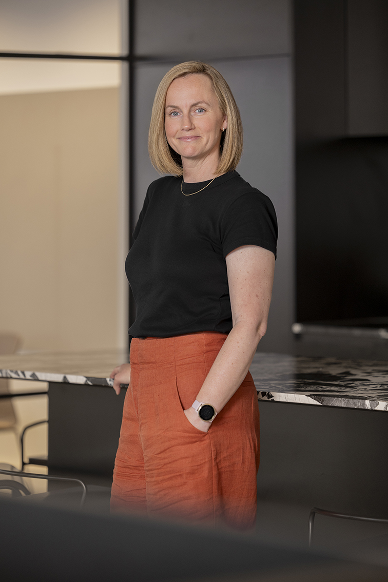 Suzanne Mannix